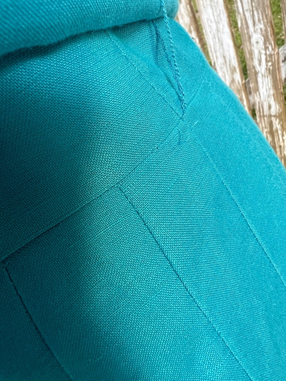 🌟Host Pick🌟Jessica Howard Vibrant Turquoise Sleeveless Ruffle V-Neck Midi Dress - Picture 5 of 10